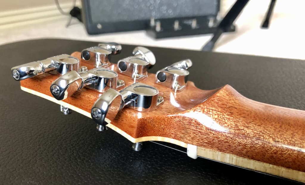 Mini Guitar